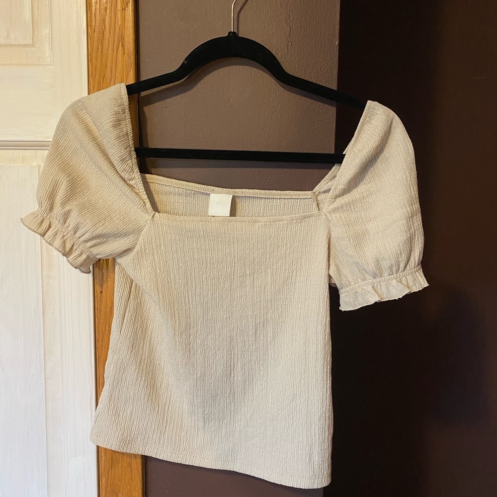 NWOT - H&M blouse